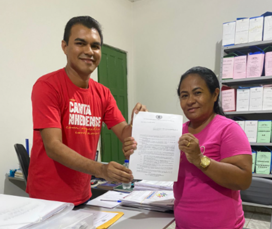 Professora Ana Campos tem aposentadoria deferida